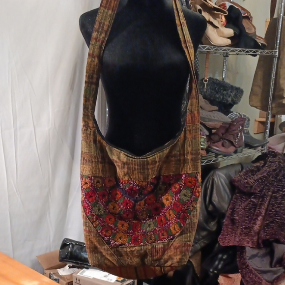 Floral Patchwork Embroidered Shoulder Bag - Picture 1 of 13